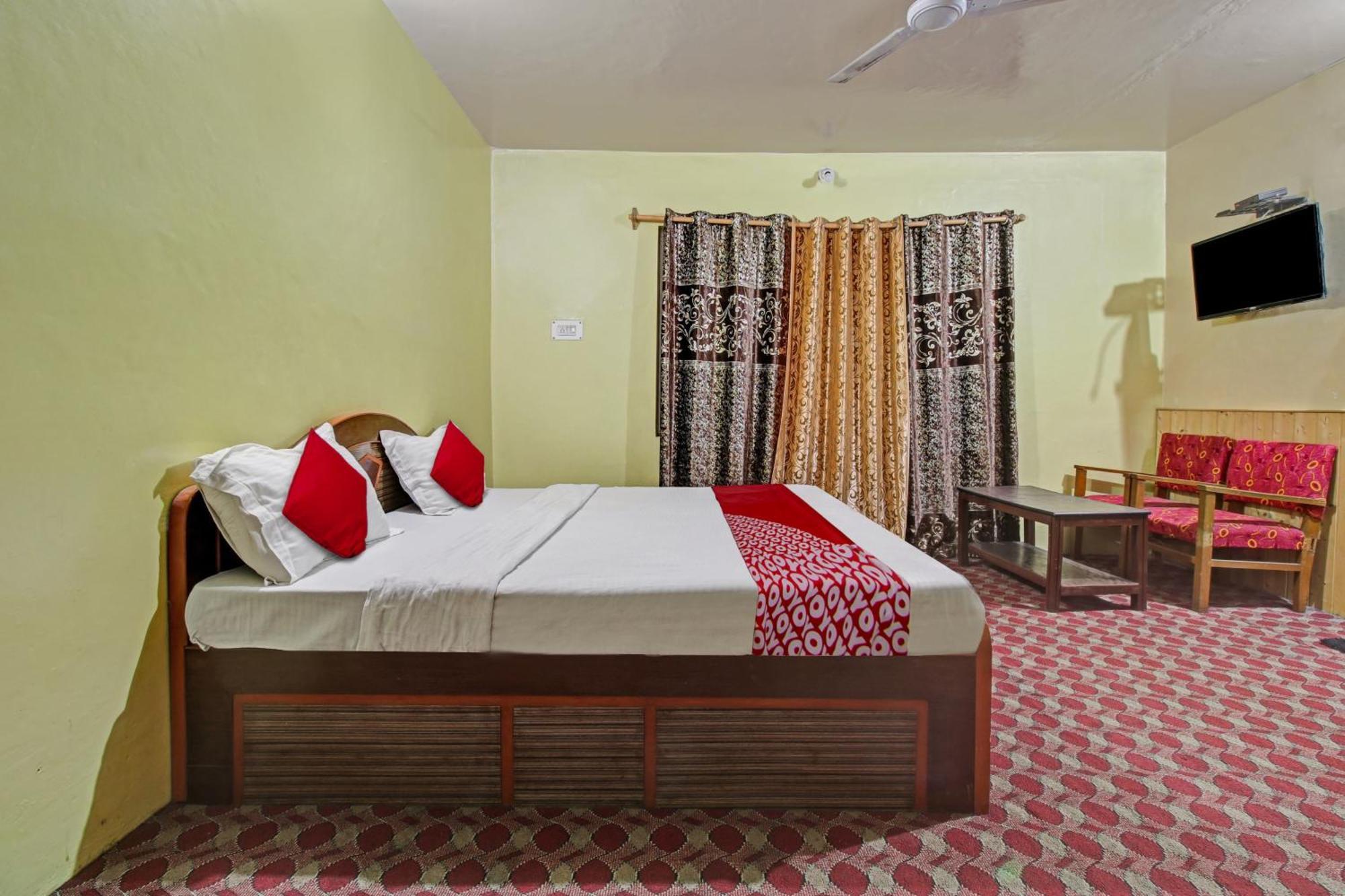 Hotel Ab-I-Hayat Srīnagar Exterior foto